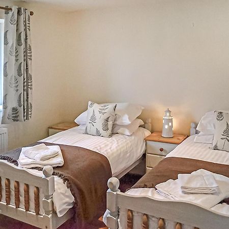 Little Moorland Farm Lodges Chapel Allerton Room photo